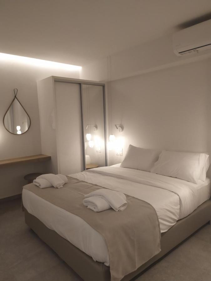 Hotel White Swan Rethymno Esterno foto